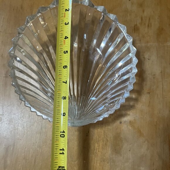 Elegant Platano 9" Crystal Bowl-Seashell Design by Villeroy & Boch - Picture 4 of 8